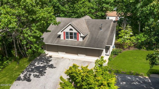 3 Stoneham Drive, Brick, NJ 08724