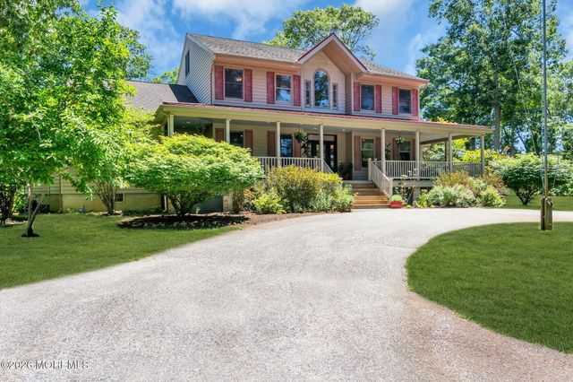 3 Stoneham Drive, Brick, NJ 08724