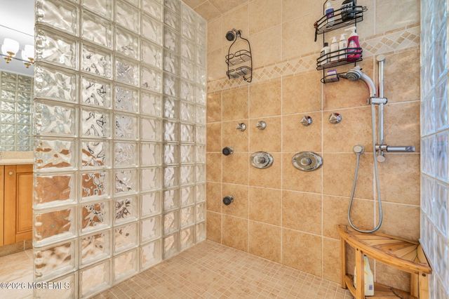 3 Stoneham Drive, Brick, NJ 08724