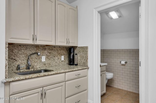 3 Stoneham Drive, Brick, NJ 08724