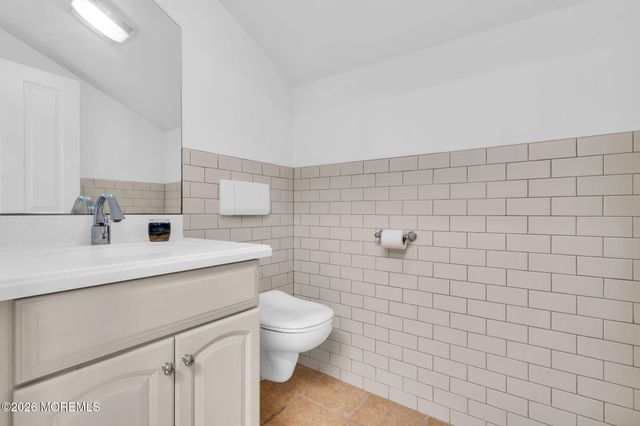 3 Stoneham Drive, Brick, NJ 08724