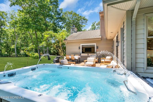 3 Stoneham Drive, Brick, NJ 08724
