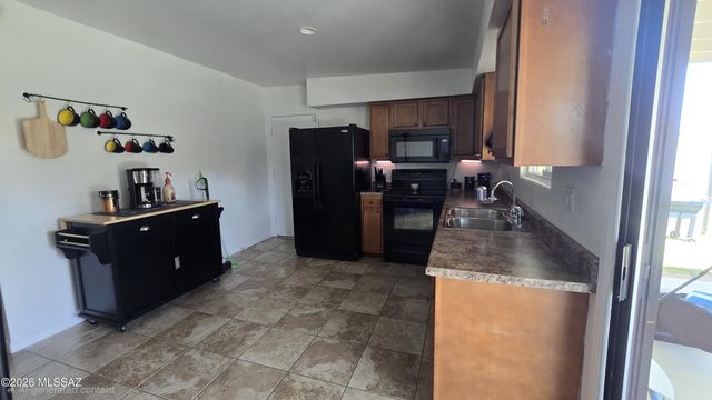 3637 S Edmonton Avenue, Tucson, AZ 85730