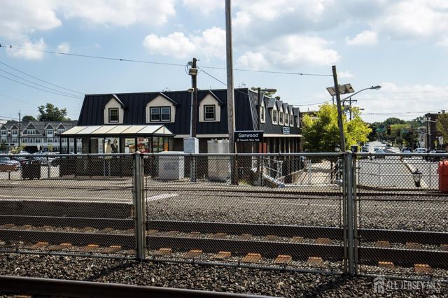 336 North Avenue, Garwood, NJ 07027