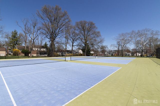 336 North Avenue, Garwood, NJ 07027