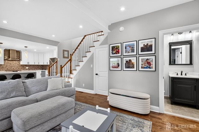 336 North Avenue, Garwood, NJ 07027