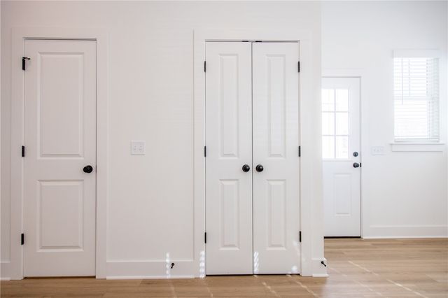 648 W Price Avenue, Springdale, AR 72764