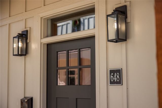 648 W Price Avenue, Springdale, AR 72764