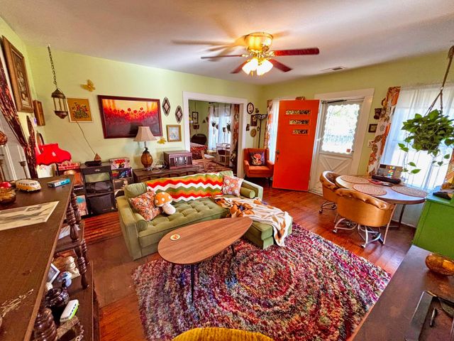 340 OAK ST, Savannah, TN 38372