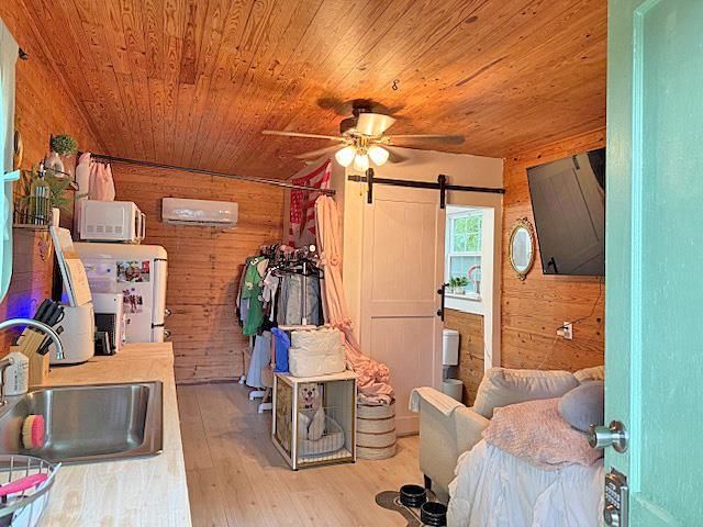 340 OAK ST, Savannah, TN 38372