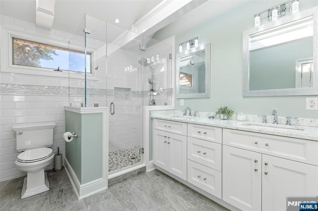 1 Bentley Drive 3, Franklin Lakes, NJ 07417