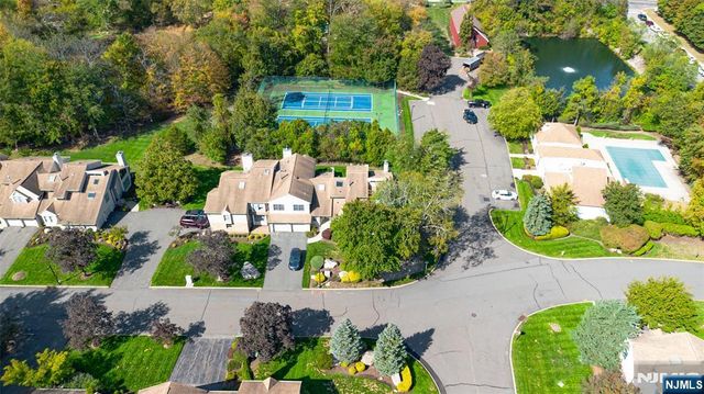 1 Bentley Drive 3, Franklin Lakes, NJ 07417