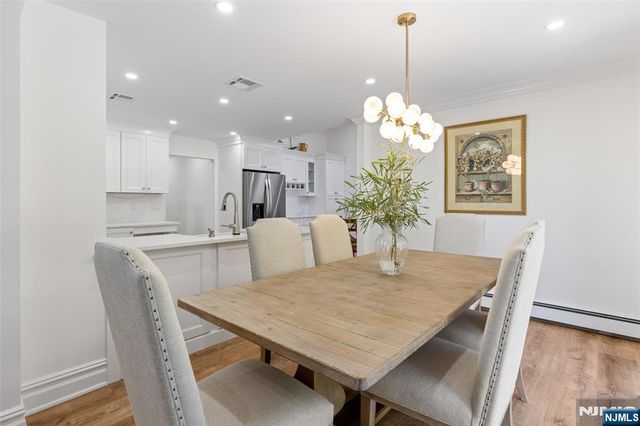 1 Bentley Drive 3, Franklin Lakes, NJ 07417