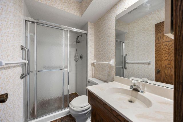 5367 Hyland Place, Bloomington, MN 55437