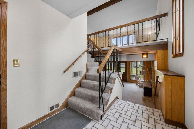 5367 Hyland Place, Bloomington, MN 55437