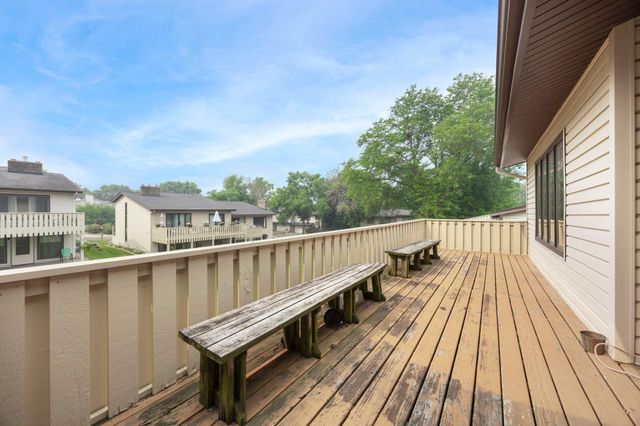 5367 Hyland Place, Bloomington, MN 55437