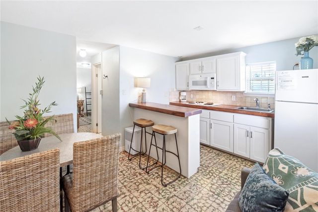 134 N ALISTER St 23, Port Aransas, TX 78373
