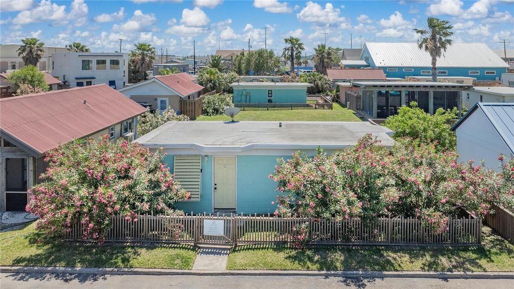 134 N ALISTER St 23, Port Aransas, TX 78373