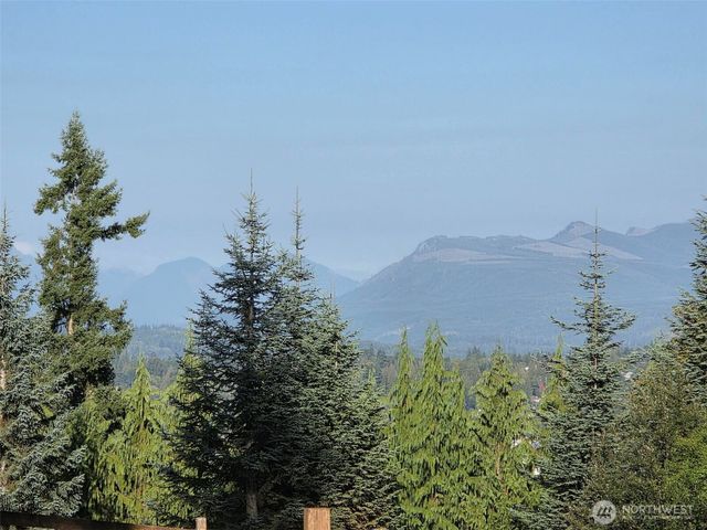 13324 242nd Avenue NE, Woodinville, WA 98077