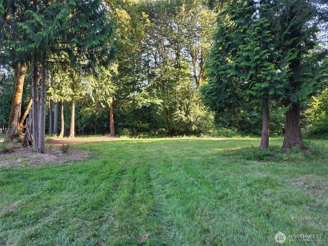 13324 242nd Avenue NE, Woodinville, WA 98077