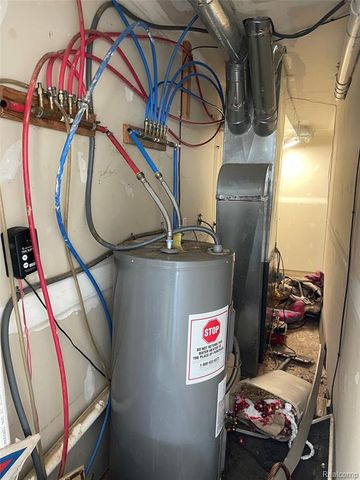 8701 County Line Road, Milan, MI 48160