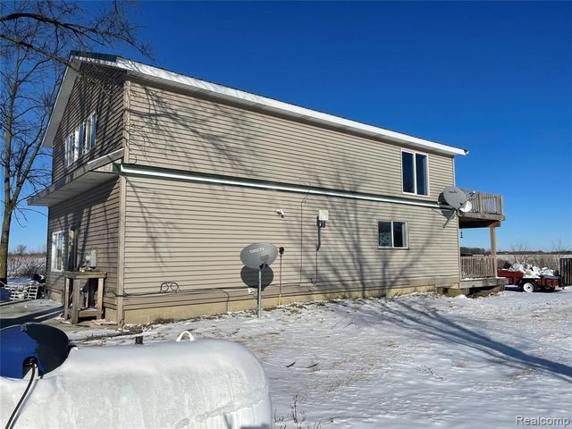 8701 County Line Road, Milan, MI 48160