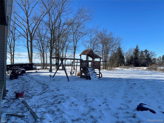 8701 County Line Road, Milan, MI 48160