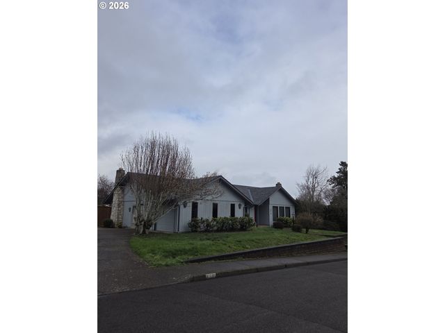 3419 BROKEN ARROW Loop, Salem, OR 97304