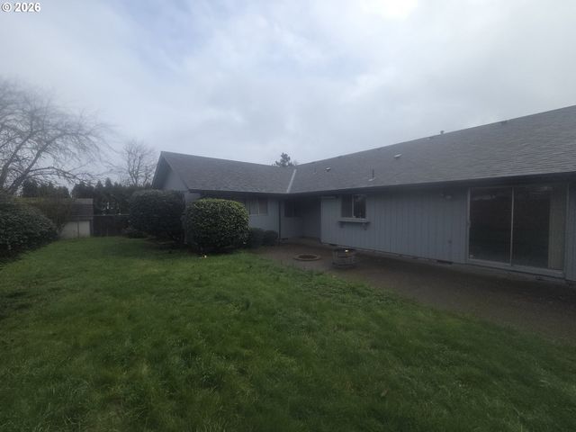 3419 BROKEN ARROW Loop, Salem, OR 97304