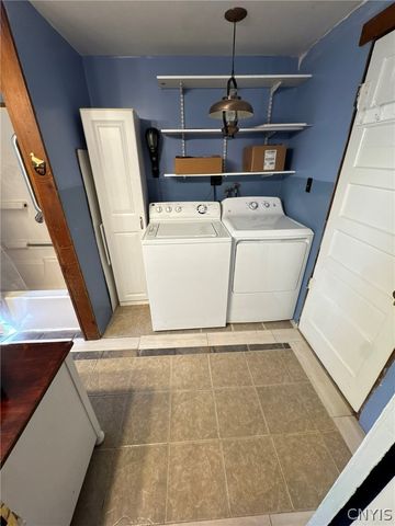 142 Kidd Avenue 44, Syracuse, NY 13210