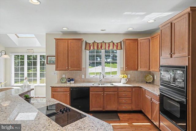 3684 POWDER HORN DR, Furlong, PA 18925
