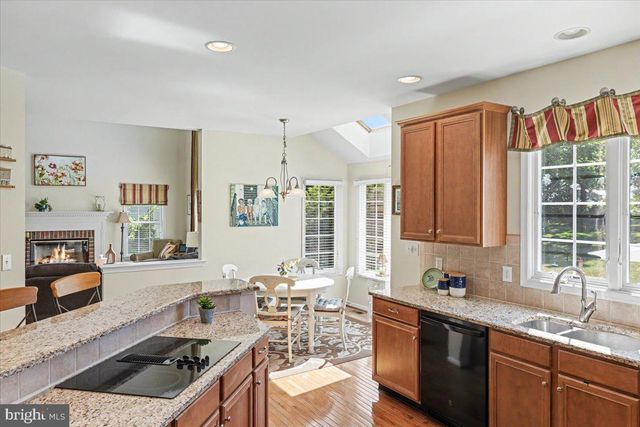 3684 POWDER HORN DR, Furlong, PA 18925