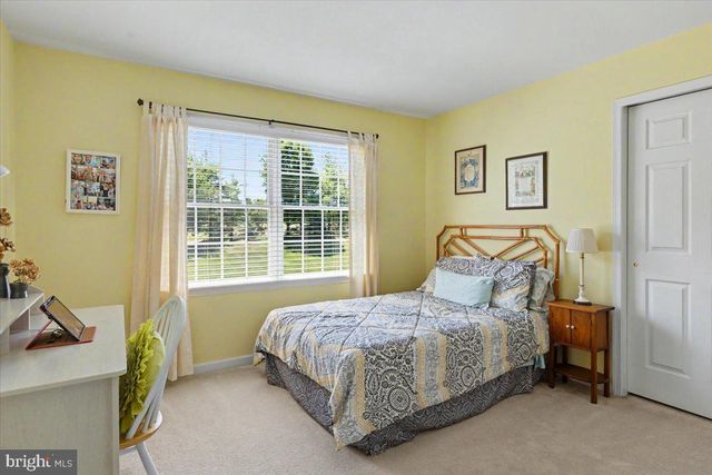 3684 POWDER HORN DR, Furlong, PA 18925