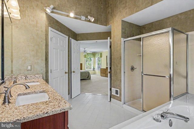 3684 POWDER HORN DR, Furlong, PA 18925