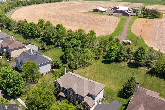 3684 POWDER HORN DR, Furlong, PA 18925