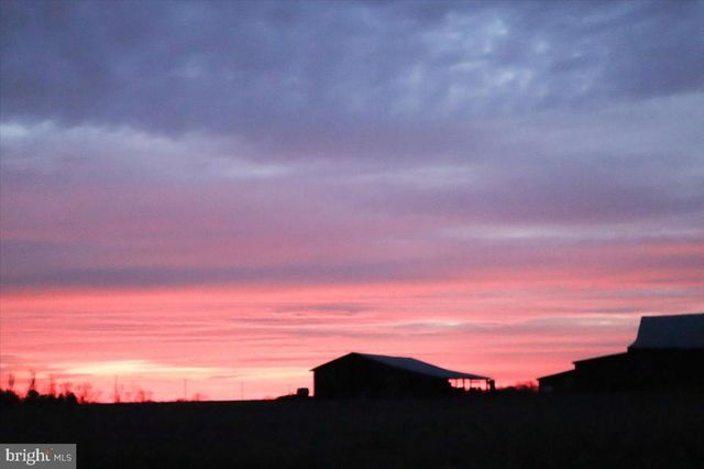 3684 POWDER HORN DR, Furlong, PA 18925