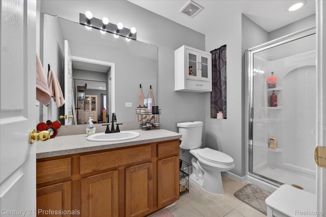 45555 Hidden View Court 6 Mile Rd, Utica, MI 48315