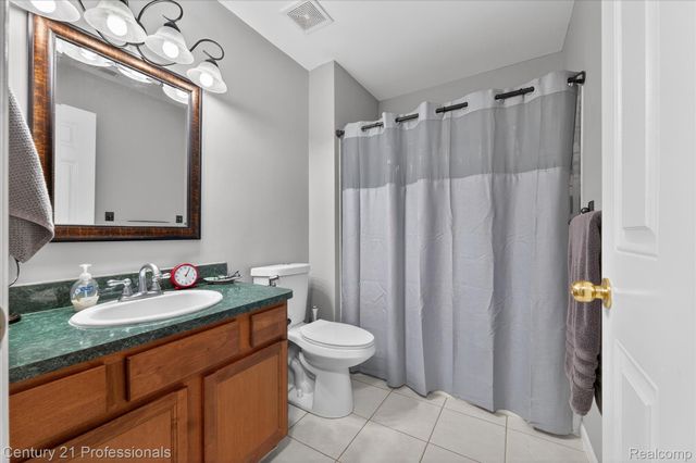 45555 Hidden View Court 6 Mile Rd, Utica, MI 48315