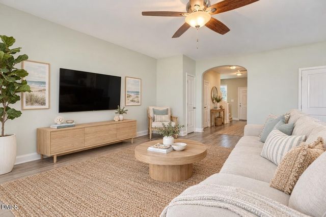 4045 Dunkirk Drive, Burlington, NC 27215