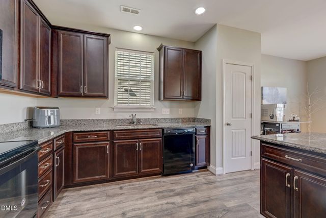 4045 Dunkirk Drive, Burlington, NC 27215