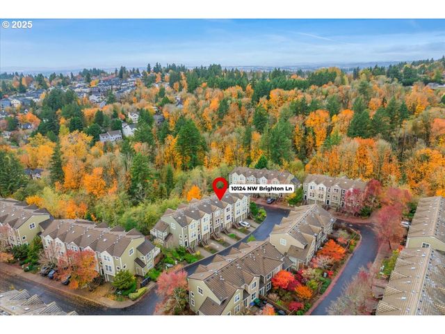 10124 Nw BRIGHTON Ln, Portland, OR 97229