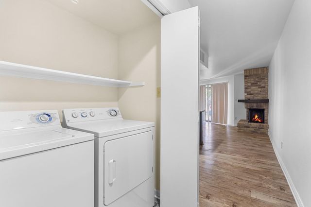 438 Yacht Club Drive C, Rockwall, TX 75032