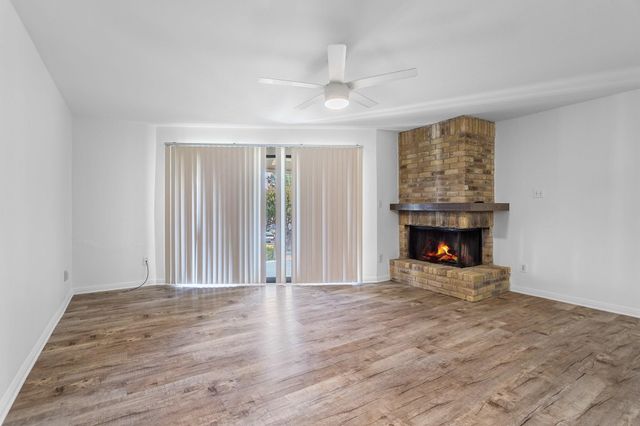 438 Yacht Club Drive C, Rockwall, TX 75032