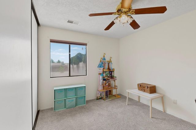 2655 Panorama Way SE, Rio Rancho, NM 87124