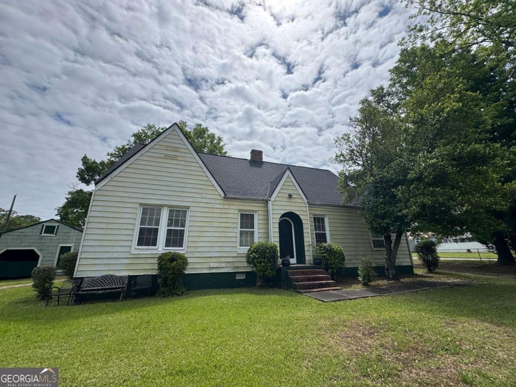 718 N Hill Street, Griffin, GA 30223