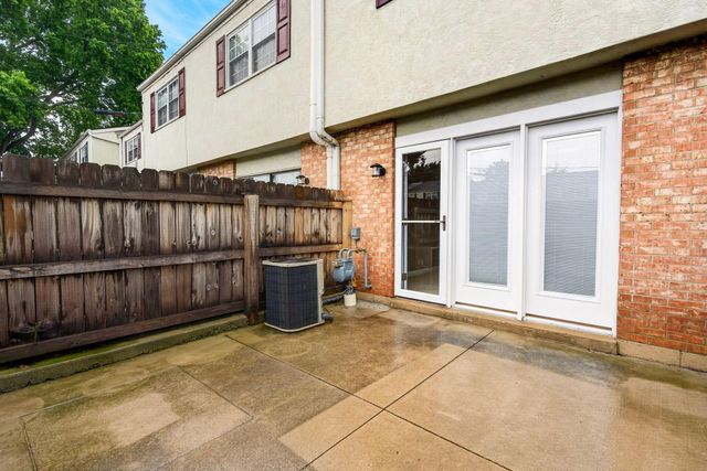 825 Mcclain Road, Columbus, OH 43212
