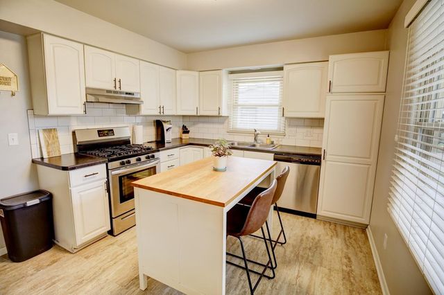 825 Northland Drive, Madison, WI 53704