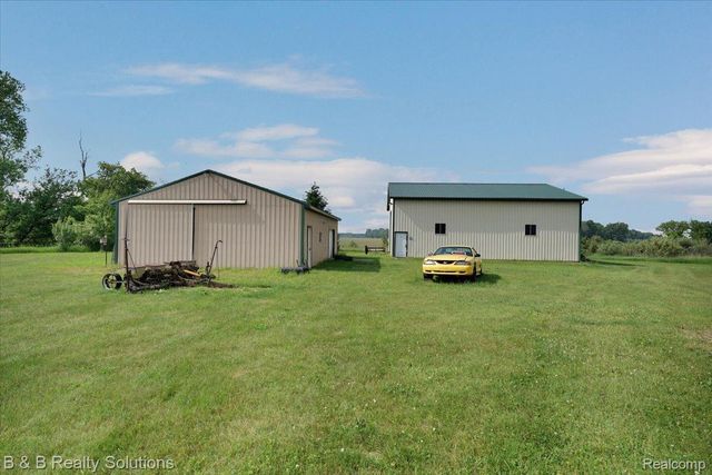 10071 N Hillman Road, Belvidere Township, MI 48850