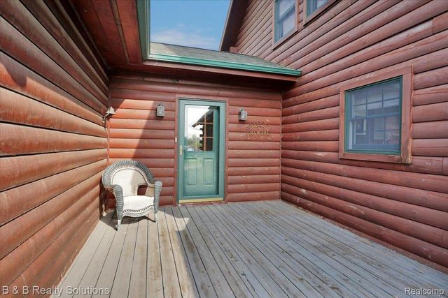 10071 N Hillman Road, Belvidere Township, MI 48850