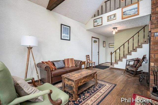 996 Prairie Creek Road, Ionia Twp, MI 48846